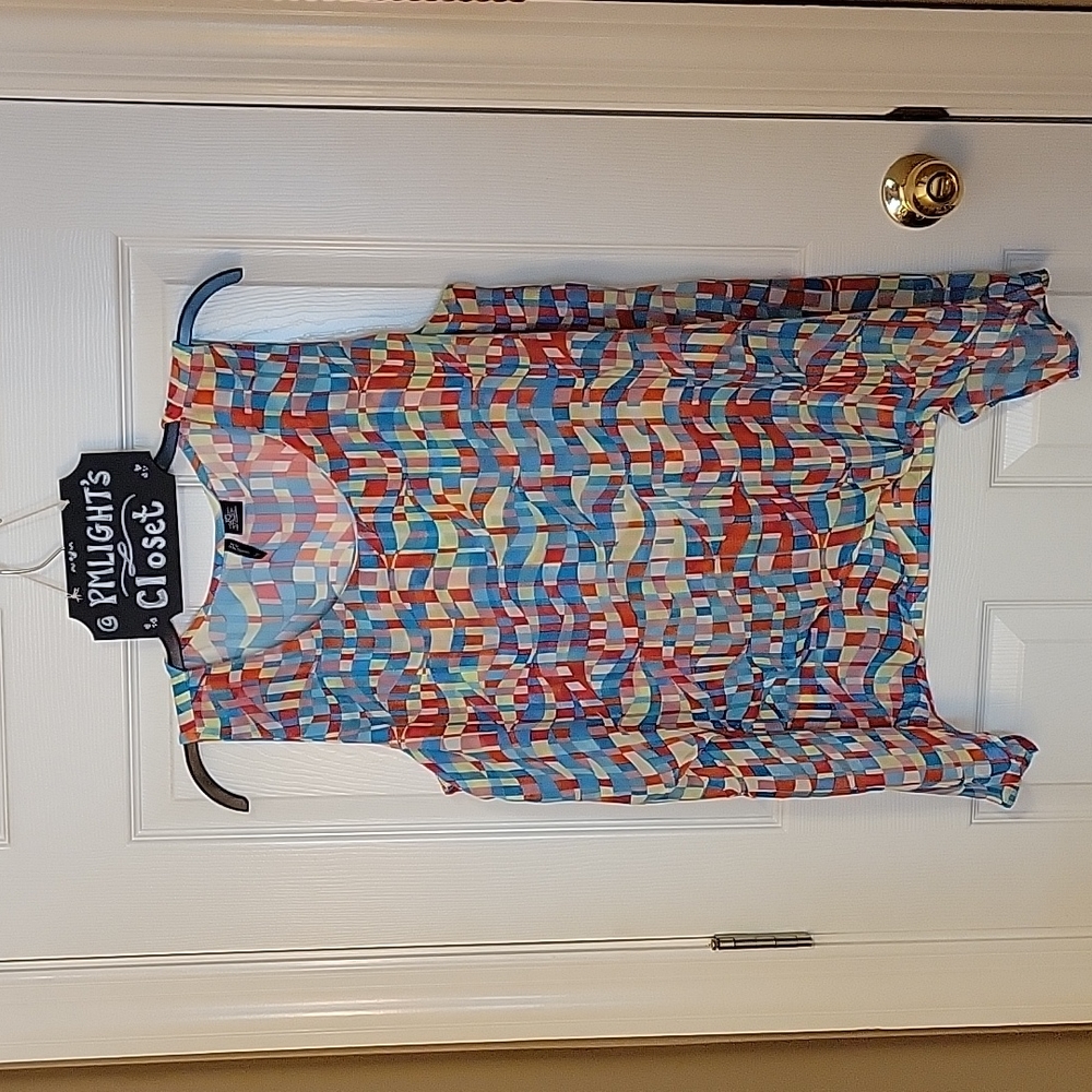 New Directions Sleeveless Top PXL Cube Pattern Multi-Color